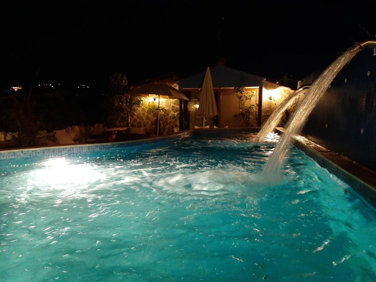 Hotel Flesvos Пефкохори Екстериор снимка