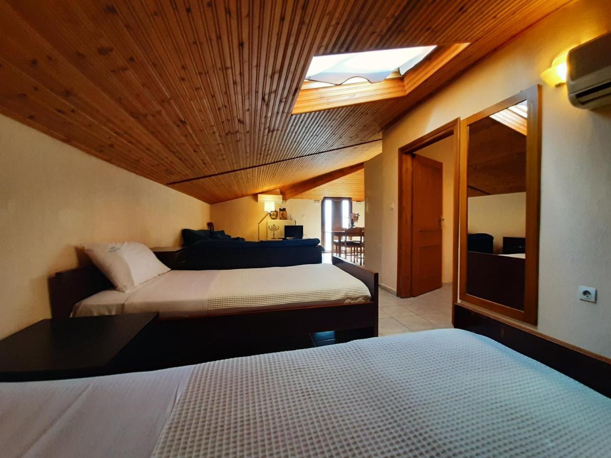 Hotel Flesvos Пефкохори Екстериор снимка